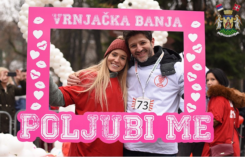  JEDANAESTA MANIFESTACIJA „POLjUBI ME“ NA MOSTU LjUBAVI