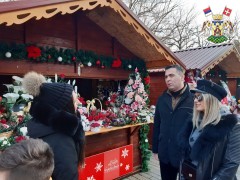 НОВОГОДИШЊА БАЈКА НА ПРОМЕНАДИ