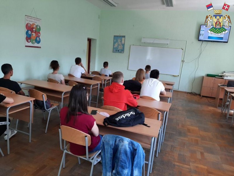 РАДИОНИЦЕ УЧЕНИКА УТШ-А О ПЛАНИРАЊУ БУЏЕТА И ТРОШЕЊА ЈАВНИХ ФИНАНСИЈА