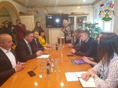 МИНИСТАР МАРТИНОВИЋ НА ОТВАРАЊУ ЈЕДИНСТВЕНОГ УПРАВНОГ МЕСТА