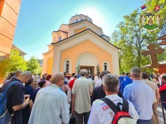 ПРОСЛАВЉЕНА ЗАВЕТНА СЛАВА ВРЊАЧКЕ БАЊЕ, СВ. КИРИК И ЈУЛИТА