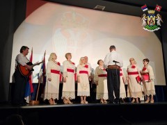 У СУСРЕТ СЕТЕЊУ МОНОДРАМА ПОСВЕЋЕНА НАЈВЕЋОЈ СРПСКОЈ ХЕРОИНИ У ВРЊАЧКОМ БИОСКОПУ