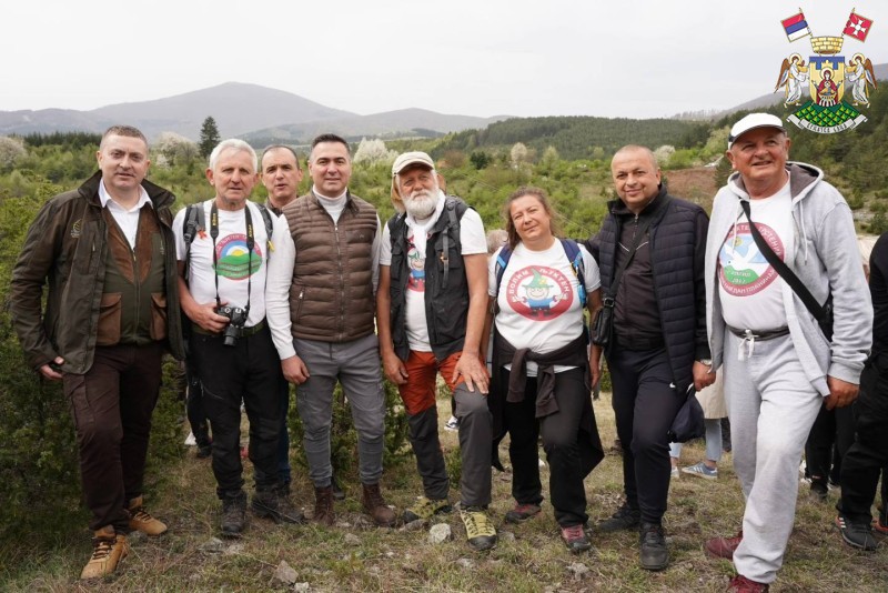 У ЈЕДНОМ ДАНУ ЗАСАЂЕНО 2000 САДНИЦА НА ГОЧУ