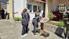 КОМЕМОРАТИВНОМ СВЕЧАНОШЋУ ОБЕЛЕЖЕНО ЧЕТВРТ ВЕКА ОД ПОГИБИЈЕ ЖИВАНА ПЕТРОВИЋА