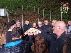 ОБЕЛЕЖЕНА СЛАВА ВРУЋИХ ИЗВОРА „ЖИВОНОСНИ ИСТОЧНИК“