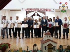 ЗАВРШНА СВЕЧАНОСТ 51. МАНИФЕСТАЦИЈЕ „СУСРЕТИ СЕЛА СРБИЈЕ“: ГРАЧАЦ НАЈУСПЕШНИЈЕ СЕЛО СРБИЈЕ У 2023. ГОДИНИ