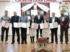ЗАВРШНА СВЕЧАНОСТ 51. МАНИФЕСТАЦИЈЕ „СУСРЕТИ СЕЛА СРБИЈЕ“: ГРАЧАЦ НАЈУСПЕШНИЈЕ СЕЛО СРБИЈЕ У 2023. ГОДИНИ