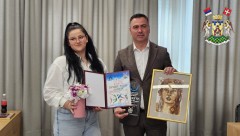 ДОДЕЉЕНЕ НАГРАДЕ НАЈУСПЕШНИЈИМА У СПОРТУ