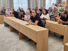 ОДРЖАНА ЈАВНА СЕДНИЦА КОМИСИЈЕ ЗА ПЛАНОВЕ У ВЕЗИ ПГР-А ВРЊАЧКА БАЊА
