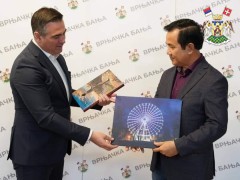 АМБАСАДОРИ ПОСЕТИЛИ ВРЊАЧКУ БАЊУ