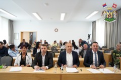 КОНСТИТУТИВНА СЕДНИЦА СКУПШТИНЕ: ЧЕТВРТИ УЗАСТОПНИ МАНДАТ ПОВЕРЕН ЂУРОВИЋУ, РАДОВИЋУ ТРЕЋИ 