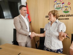 ПОТПИСАНИ УГОВОРИ – НОВИ КОРАК КА ЕНЕРГЕТСКОЈ ЕФИКАСНОСТИ И УШТЕДИ