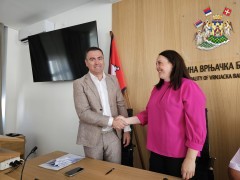 ПОТПИСАНИ УГОВОРИ – НОВИ КОРАК КА ЕНЕРГЕТСКОЈ ЕФИКАСНОСТИ И УШТЕДИ
