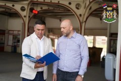 ЗА ЈОШ ЈЕДНАН МИНИБУС БОГАТИЈИ ВОЗНИ ПАРК ЈП „НОВИ АУТОПРЕВОЗ“ 