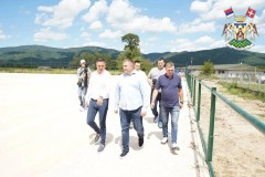 ПРИВОДЕ СЕ КРАЈУ РАДОВИ НА НОВОМ ФУДБАЛСКОМ ТЕРЕНУ У ВРЊЦИМА