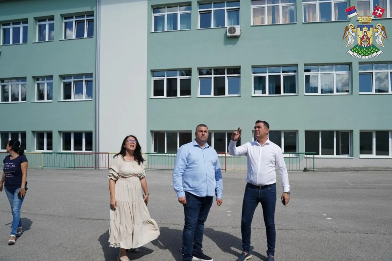 РЕАЛИЗАЦИЈА ПРОЈЕКТА УНАПРЕЂЕЊА ЕНЕРГЕТСКЕ ЕФИКАСНОСТИ НА ОСНОВНОВНОЈ ШКОЛИ „ПОПИНСКИ БОРЦИ“
