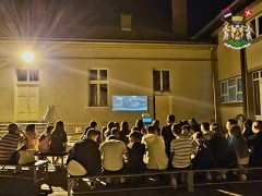 ЈАВНИ ДОГАЂАЈ У ВРЊЦИМА У ОКВИРУ ПРОЈЕКТА                                                                            МЛАДИМА НА СЕЛУ, ПОДРШКА НА ДЕЛУ