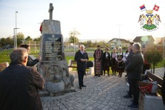 У ПОДУНАВЦИМА ОТКРИВЕНА СПОМЕН-ЧЕСМЕ У ЧАСТ ХЕРОЈА