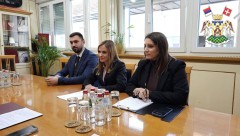 ЗА ПОДРШКУ ПОРОДИЦАМА