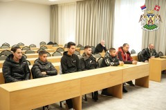 УРУЧЕНА СПОРТСКА ОПРЕМА РОМСКОМ ФУДБАЛСКОМ КЛУБУ ИЗ ГРАЧАЦА