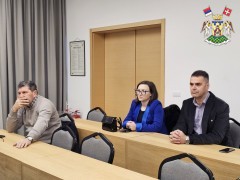 ОДРЖАНА ЈАВНА РАСПРАВА О ОДЛУКАМА О ОДРЕЂИВАЊУ ЗОНА И ДОПРИНОСУ ЗА УРЕЂИВАЊЕ ГРАЂЕВИНСКОГ ЗЕМЉИШТА