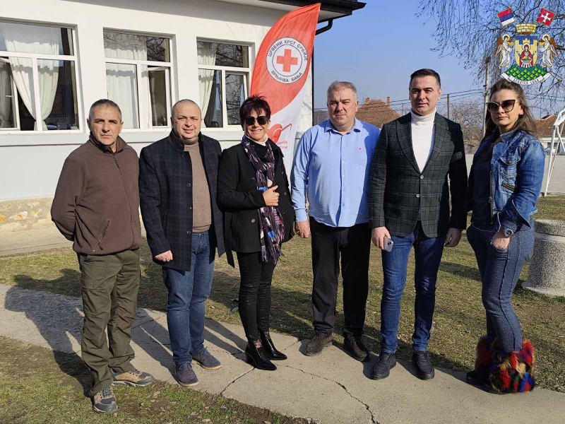 УСПЕШНА АКЦИЈА ДОБРОВОЉНОГ ДАВАЊА КРВИ У ЛИПОВИ