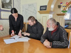 СТАМБЕНО ЗБРИНУТА ЈОШ ЈЕДНА ИНТЕРНО РАСЕЉЕНА ПОРОДИЦА У ВРЊАЧКОЈ БАЊИ