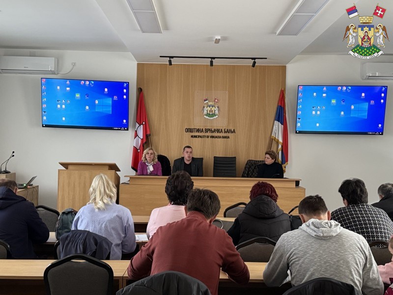ОДРЖАНО СТРУЧНО ПРЕДАВАЊЕ ЗА ПОЉОПРИВРЕДНИКЕ У ВРЊАЧКОЈ БАЊИ