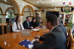 МИНИСТАР ЗА ЕВРОПСКЕ ИНТЕГРАЦИЈЕ НЕМАЊА СТАРОВИЋ ПОСЕТИО ВРЊАЧКУ ОПШТИНУ