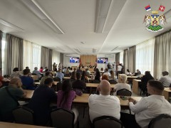 У ВРЊАЧКОЈ БАЊИ ОТВОРЕН ШАЛТЕР ЗА ПРЕДУЗЕТНИКЕ - ПОДРШКА ПРИВРЕДИ НА ДОХВАТ РУКЕ