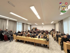 УРУЧЕН 181 УГОВОР ПО ЈАВНОМ ПОЗИВУ ЗА ПОДСТИЦАЈ ПОЉОПРИВРЕДНИМ ГАЗДИНСТВИМА 