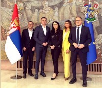 НАСТАВАК УСПЕШНЕ САРАДЊЕ ВРЊАЧКЕ БАЊЕ И КОМЕСАРИЈАТА ЗА ИЗБЕГЛИЦЕ - ПОТПИСАНИ НОВИ УГОВОРИ