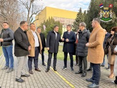 ПРЕДСЕДНИК ВЛАДЕ СРБИЈЕ У РАДНОЈ ПОСЕТИ ВРЊАЧКОЈ БАЊИ