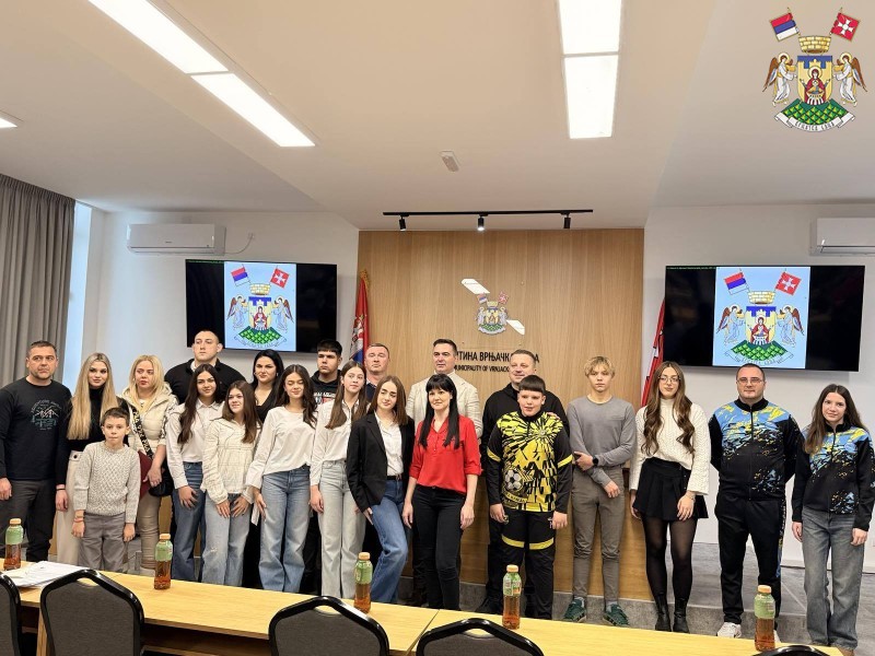 СВЕТОЗАР СТАЈКОВАЦ И ТЕОДОРА ЂОРЂЕВИЋ НАЈБОЉИ ВРЊАЧКИ СПОРТИСТИ