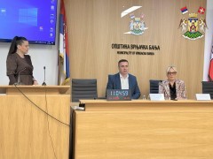 ПАНЕЛ И РАДИОНИЦЕ О  ТРЕНДОВИМА У ТУРИСТИЧКОМ ПОСЛОВАЊУ