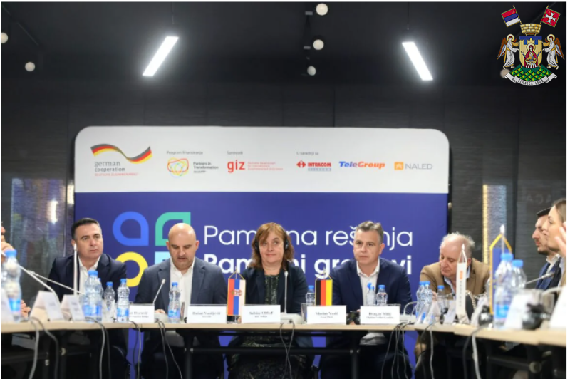 ПЕТ ЛОКАЛНИХ САМОУПРАВА УЛАЗИ У ПРОГРАМ РАЗВОЈА ПАМЕТНИХ ГРАДОВА