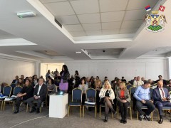 ОДРЖАНА КОНФЕРЕНЦИЈА О УПРАВЉАЊУ ОТПАДОМ И ОТПАДНИМ ВОДАМА У ВРЊАЧКОЈ БАЊИ