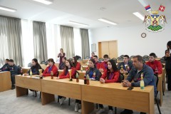 КАРАТИСТИ ИЗ ВРЊАЧКЕ БАЊЕ И ЕВРОПСКИ ШАМПИОН СТАЈКОВАЦ НА ПРИЈЕМУ КОД ПРЕДСЕДНИКА ОПШТИНЕ 